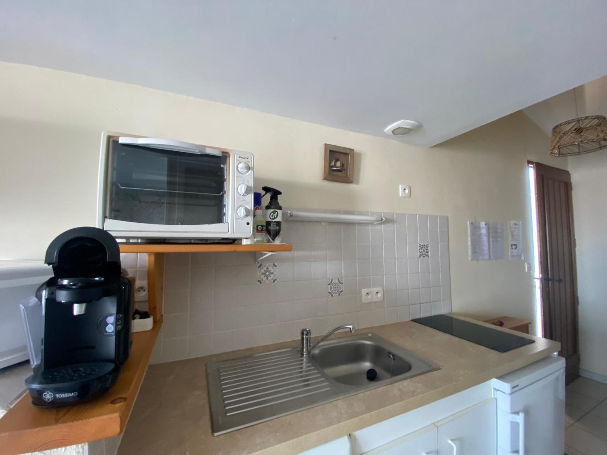 Appartement 1Er Etage Proche Centre-Ville, Plage Et Commerces, Balcon, Parking, Wifi Inclus - Fr-1-22-171 La Tranche-sur-Mer Exteriör bild